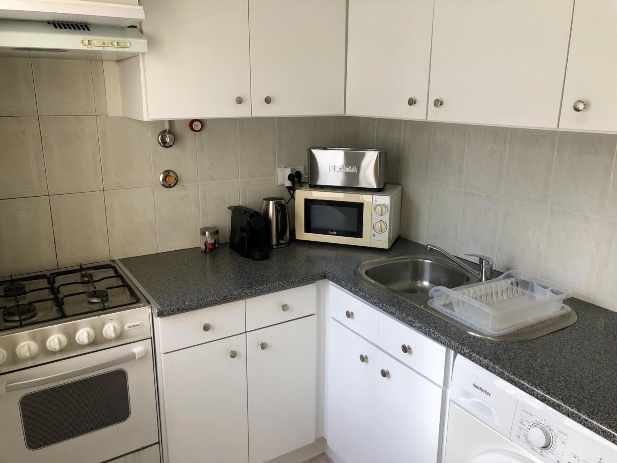 Pdl Central Apartments - Three 蓬塔德尔加达 外观 照片